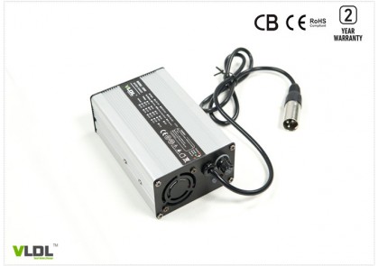 48V 2A智能充电器
