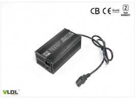 60V 4A智能充电器