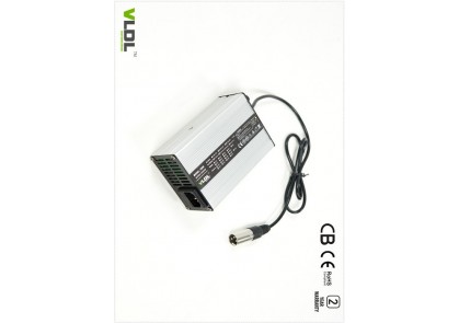 24V 2A滑板车智能充电器