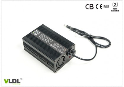 56V 2A割草机智能充电器